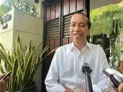 Isu Keaslian Ijazah UGM Kembali Diungkap, Jokowi Anggap Sebagai Fitnah Tidak Beralasan